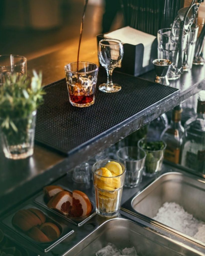 set-of-bar-accessories-e1633793117988.jpg